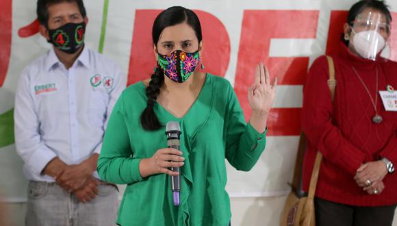 Verónika Mendoza planteó a los demás candidatos firmar pacto para convocar a un referéndum por asamblea constituyente en caso de ser elegidos en las Elecciones Generales del 11 de abril. (Foto: GEC)
