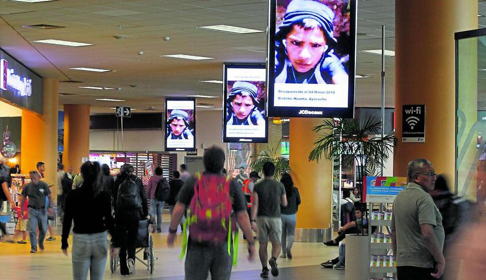 Imágenes de personas desaparecidas serán difundidas en aeropuerto Jorge Chávez. (El Comercio)