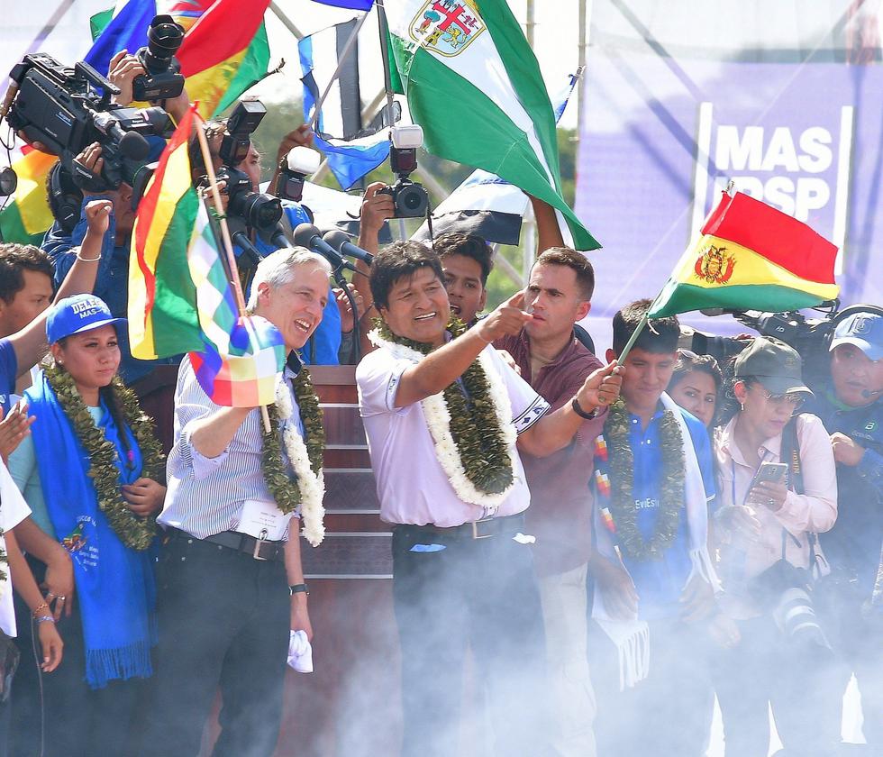 El presidente de Bolivia, Evo Morales, comenzó este sábado su campaña electoral de cara a los comicios nacionales de octubre ante una gran concentración de seguidores. (Foto: EFE)