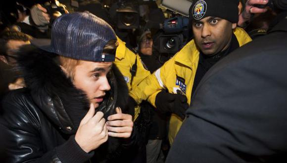 Escándalos le juegan mala pasada a Justin Bieber. (AP)