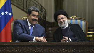 Maduro firma tratado con Irán en acto de burla a las sanciones de Europa y Estados Unidos