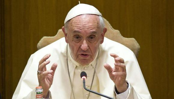 El papa instó a los países a acoger a los refugiados de la guerra. (EFE)