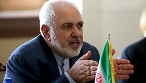 El ministro de Relaciones Exteriores de Irán, Mohammad Javad Zarif, se pronuncia luego de ataque con misiles a se militar de Estados Unidos en Irak. (Foto: AFP)