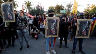 Barcelona: Miles de independentistas catalanes repudian visita del rey de España | FOTOS