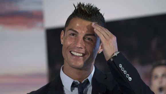 POR SU SEGUNDO TROFEO. Cristiano Ronaldo quiere celebrar como lo hizo en el 2008. (AP)