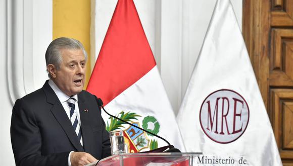 Oscar Maúrtua se presenta este martes ante el pleno del Congreso. (Foto: archivo Cancillería)