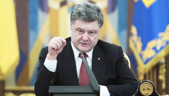 Ucrania | Petró Poroshenko promulga ley sobre el uso obligatorio de la lengua ucraniana. (Foto: EFE)
