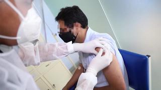 OPS: Solo el 37 % de la población en América Latina ha completado su vacunación