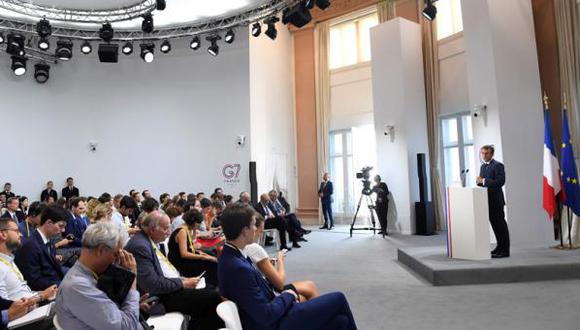 El presidente de Francia, Emmanuel Macron, ofrece una rueda de prensa al final de la cumbre del G7. (Foto: EFE)