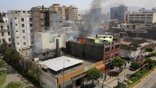El Metropolitano se vio afectado por incendio en Cercado de Lima [Fotos]