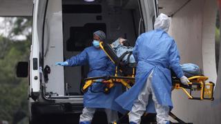 Autoridades se contradicen por alerta pandémica en la capital de México