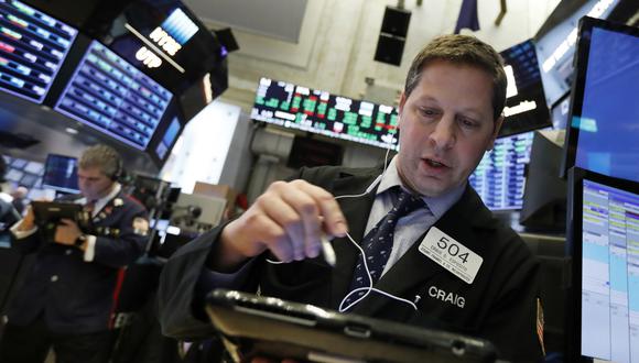 Wall Street el lunes: Dow Jones retrocedió un 0.18 %,&nbsp;S&amp;P 500 ascendió un leve 0.10 % y Nasdaq progresó un 0.22 %.&nbsp;(Foto: AP)