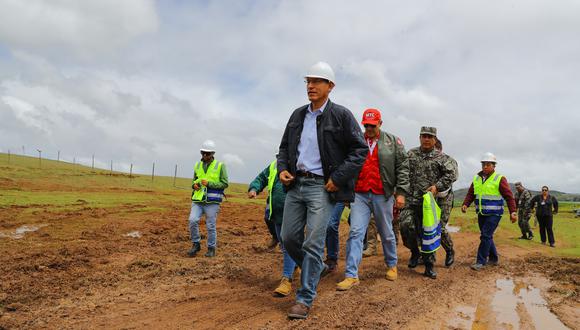 Vizcarra aseveró este lunes que el aeropuerto internacional de Chinchero que su Gobierno se encuentra construyendo será de gran importancia para el desarrollo de la región Cusco. (Foto: Presidencia de la República)