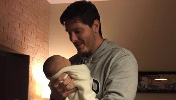 Cristian Rivero se emociona por el amor hacia su hijo y le dedica un tierno mensaje. (Facebook)
