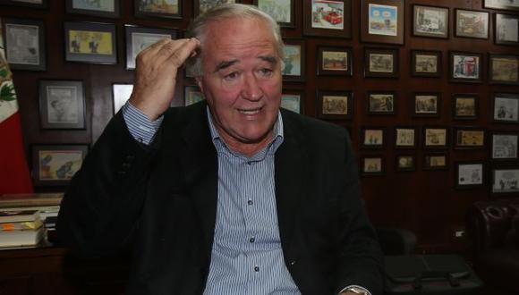 Víctor Andrés García Belaunde informó que se halló 99 denuncias pendientes en la Subcomisión de Acusaciones Constitucionales. (USI)