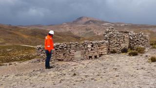 Descubren piedras preincas de más de dos metros de diámetro en Arequipa