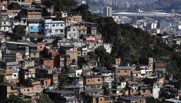 Las favelas en Río de Janeiro se ven afectadas habitualmente por situaciones de violencia armada, señaló la Cruz Roja. (Reuters)