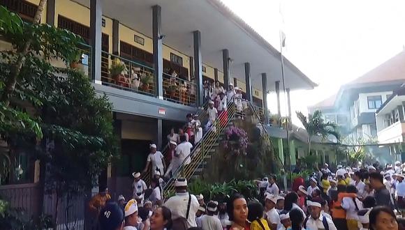 Los habitantes de Bali describieron movimientos de pánico en el momento del sismo. (Captura de pantalla)