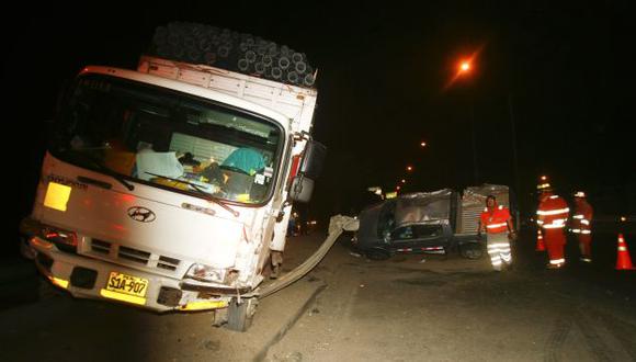 Tragedia. La región Junín volvió a ser escenario de otro accidente de tránsito con víctimas mortales. (Perú21)