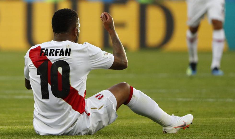 Jefferson Farfán no podrá jugar al menos por un mes tras dura lesión en la cabeza. (AFP)
