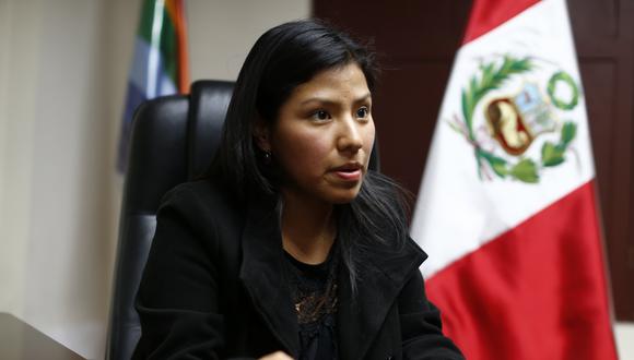 Indira Huilca criticó que las acusaciones pendientes contra el fiscal de la Nación, Pedro Chávarry, ni siquiera fueran agendadas para ayer. (Foto: USI)