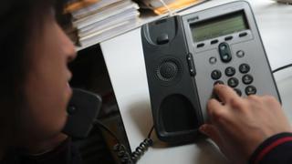 Tarifas de telefonía fija bajarán 0.71% a partir del 1 de diciembre