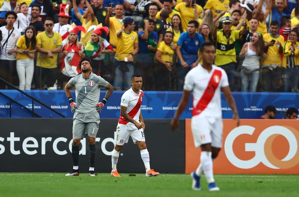 Perú fue humillado 5-0 por Brasil en la Copa América y espera otros resultados para su clasificación