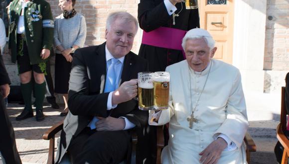 Emérito papa Benedicto XVI escribió una carta y afirma que está listo para morir. (AFP)