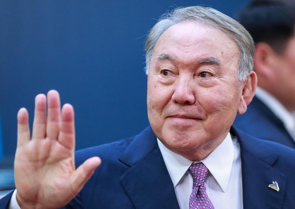 El presidente de Kazajistán, Nursultán Nazarbáyev, presentó este martes su dimisión, durante un mensaje a la nación emitido por la televisión del país centroasiático. (Foto: EFE)