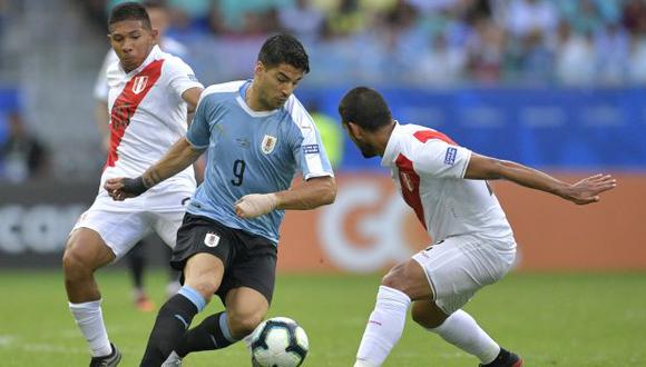 Perú chocará con Uruguay en Montevideo y con Paraguay en Lima en el cierre de las Eliminatorias. (Foto: AFP)