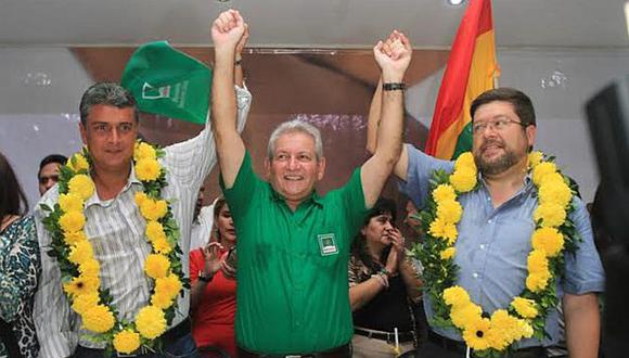 Los opositores Doria Medina (der.) y Suárez (izq.) conformaron una alianza para enfrentarse a Evo Morales. (EFE)