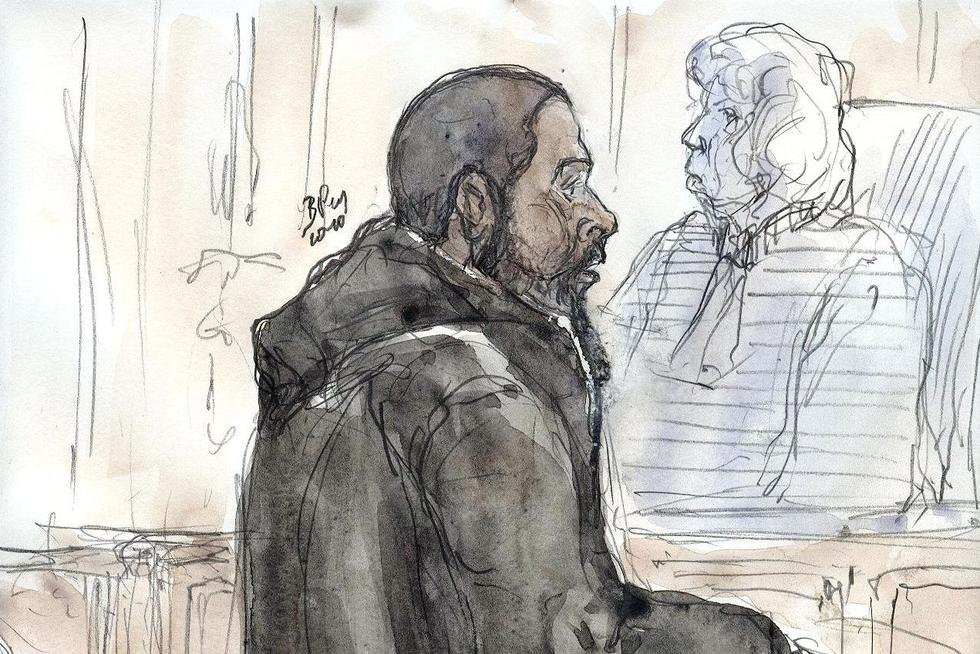 Dibujo del juicio contra el yihadista francés Peter Cherif en 2004 en Faluya, Irak (Benoit Peyrucq / AFP)
