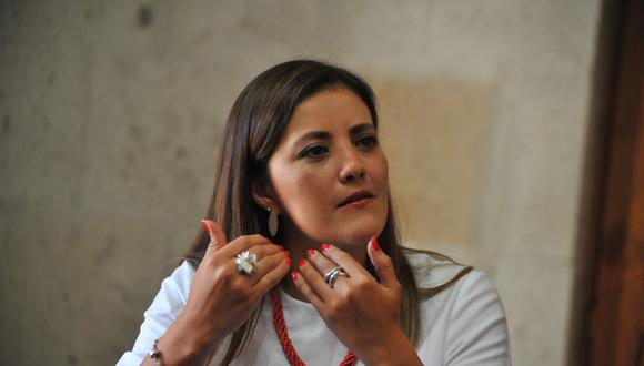 Yamila Osorio respondió a Elmer Cáceres y a Javier Ísmodes.