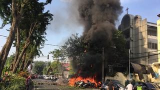 Indonesia: Familia ejecutó ataques suicidas en iglesias cristianas y matan a 13 personas