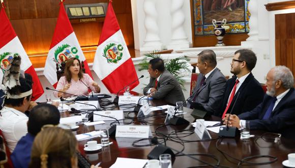 Dina Boluarte se reunió con el comité organizador del Congreso de Emprendedores Amazónicos.