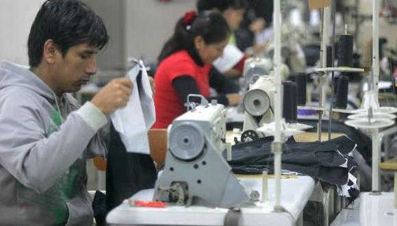 Salvaguardia para el sector textil se podría materializar en el aumento del arancel o en el establecimiento de una cuota de importación.. (Foto: GEC)