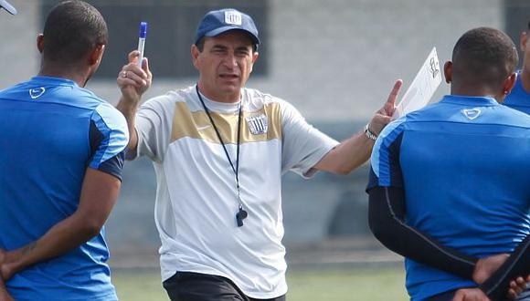 Alianza Lima: Guillermo Sanguinetti defiende su trabajo. (USI)