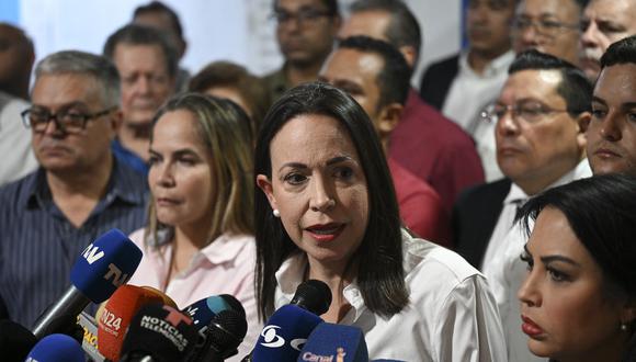 María Corina Machado alerta de "maniobra" para "impedir la inscripción" de su candidata. (Foto: Federico Parra / AFP)