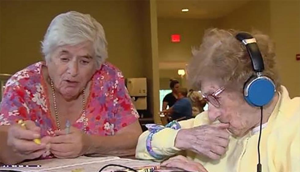 Madre de 100 años se reencuentró 80 años después con la hija que dio en adopción en USA. (Foto: WPTV)