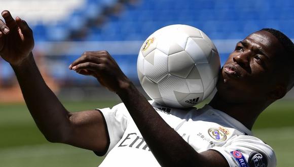 Vinicius Junior podría debutar con el Real Madrid. (Foto: AFP).