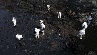 Desastre ecológico: Sigue la limpieza tras derrame de petróleo en litoral limeño [GALERÍA]