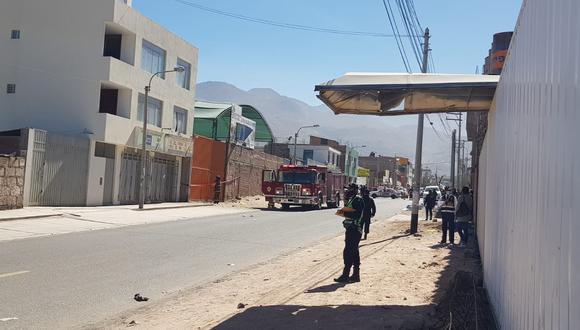 Arequipa: agentes de la Policía Nacional iniciaron las investigaciones para determinar las causas del siniestro.