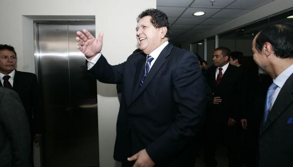 AL ATAQUE. El expresidente no desperdició una larga entrevista para responder a sus detractores. (Rochi León)