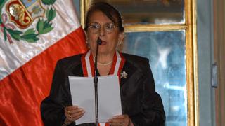 Nelly Calderón respaldó juramentación de Pablo Sánchez Velarde como nuevo fiscal de la Nación