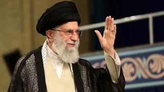 Líder supremo de Irán continuará reduciendo sus compromisos con el acuerdo nuclear