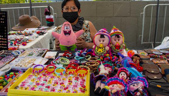 La feria, que irá hasta el 24 de diciembre y del 27 al 31 de este mes, de 10 a.m. a 7 p.m., ofrecerá a los asistentes una variedad de productos artesanales con motivos navideños, elaborados con distintas técnicas. (Municipalidad de Lima)