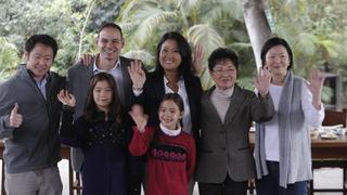 Keiko Fujimori: Kenji Fujimori y Susana Higuchi la acompañaron en desayuno electoral [Fotos y video]