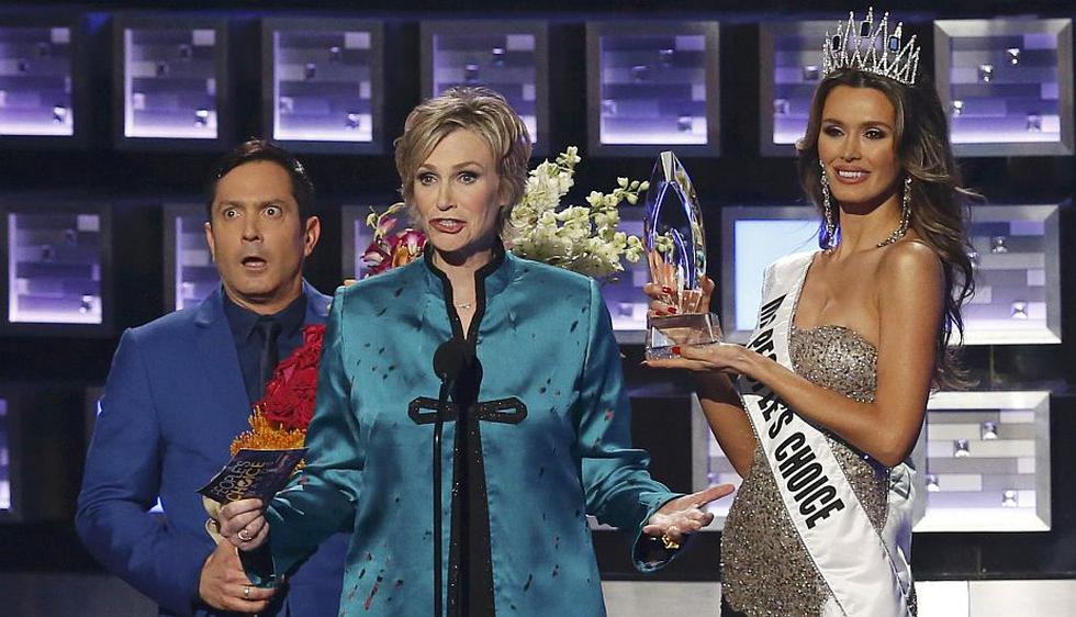 Jane Lynch parodió error en Miss Universo 2015. (Reuters)