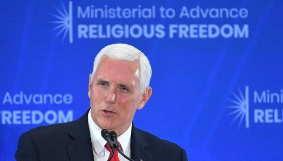El vicepresidente de los Estados Unidos, Mike Pence, habla durante la segunda reunión ministerial para promover la libertad religiosa en el auditorio Loy Henderson del Departamento de Estado en Washington. (Foto: AFP)