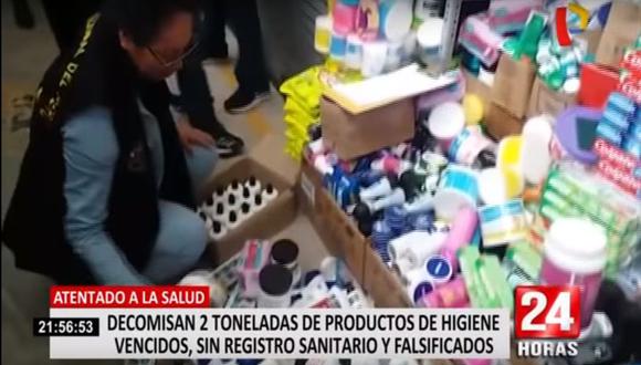 Los vecinos y comerciantes acudían a dicho local a comprar los productos debido a sus bajos costos, sin saber que ponían en riesgo su salud. (Foto: 24 Horas)